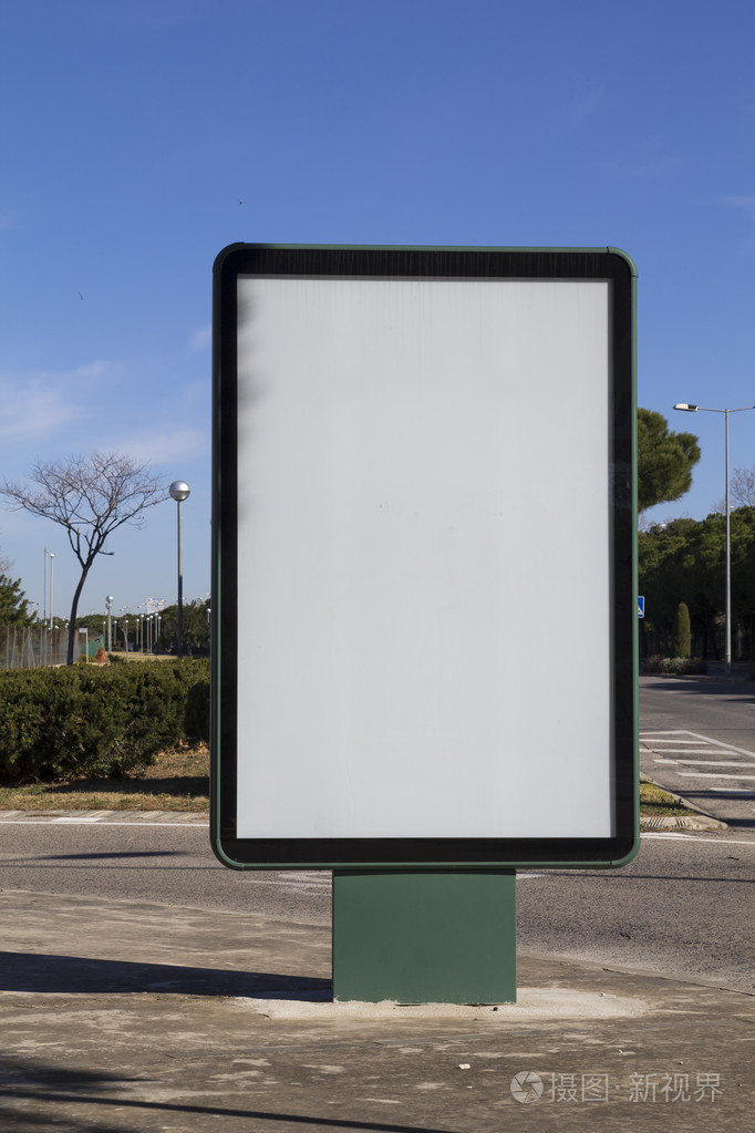 在公共区域中空白广告牌户外,照片-正版商用图片0ps3y1-摄图新视界