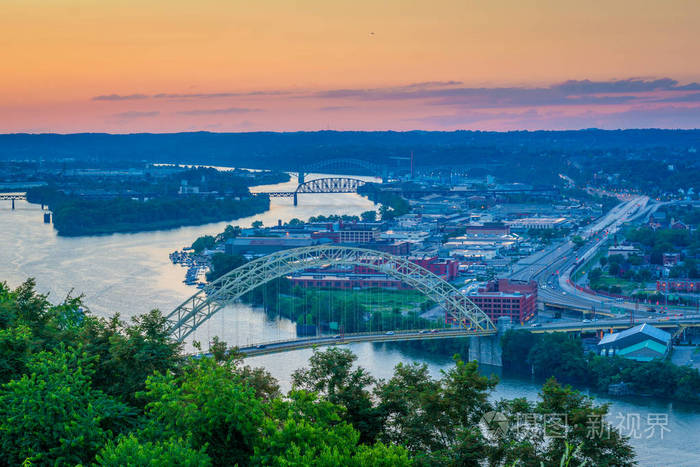 日落在俄亥俄河, 从登上华盛顿, 在匹兹堡, 宾夕法尼亚州看到照片-正