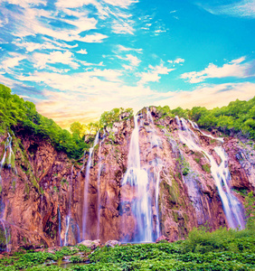 克罗地亚普利特维切国家公园瀑布波的神奇美景