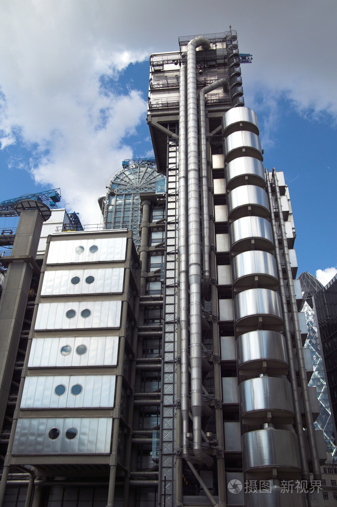 伦敦劳埃德大厦