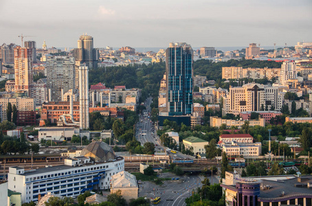 基辅市中心全景, 乌克兰基辅商业城市景观。乌克兰首都的古老和现代建筑, 基辅市中心的美丽风景