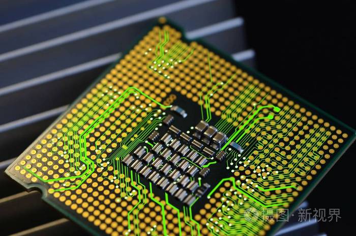 铝散热器和电子电路效果 cpu 芯片处理器的详细信息