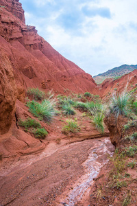 美丽的山景观在风积山，Kyrgyzsta