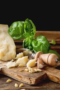 意大利干酪用刀橄榄绿色紫苏油