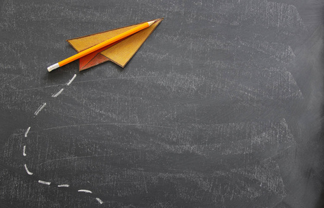 在教室里画上黑板背景手绘风格徽章和黑板上的贴纸一套总有更多的