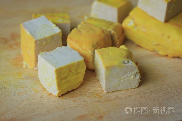 堆黄色豆腐和白照片 正版商用图片0pz8y8 摄图新视界 堆黄色豆腐和白照片 正版商用图片0pz8y8 摄图新视界