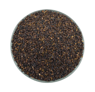 黑芝麻种子也知道, 直到或黑色, 直到孤立的白色背景照片