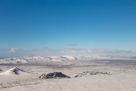 美丽的冰岛冬天季节天然山地景观