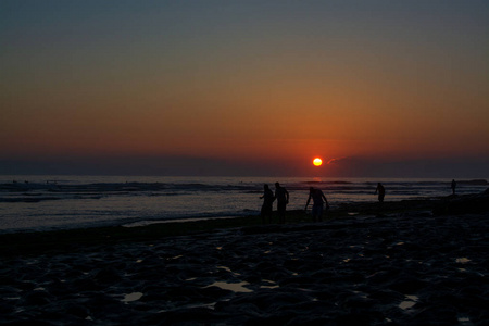 葡萄牙 Ericeira 礁冲浪点美丽日落