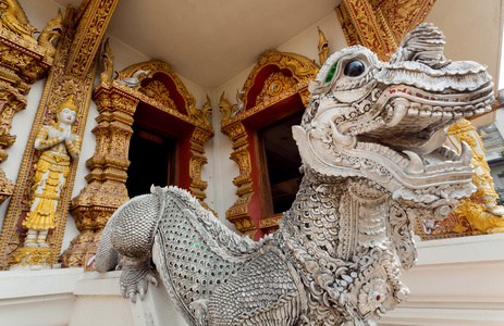 泰国传统动物雕塑图片