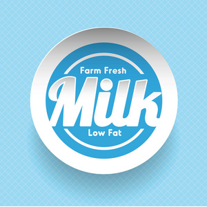 农场新鲜牛奶低脂肪标签矢量