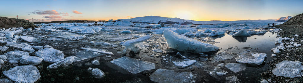 冰岛, Jokulsarlon 礁湖, 美丽的冷风景图片冰岛冰川泻湖湾。Jokulsarlon 冰川泻湖的冰山。Vatnajok