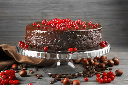 巧克力蛋糕，小红莓