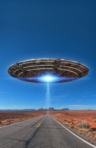 沙漠公路上空的 ufo