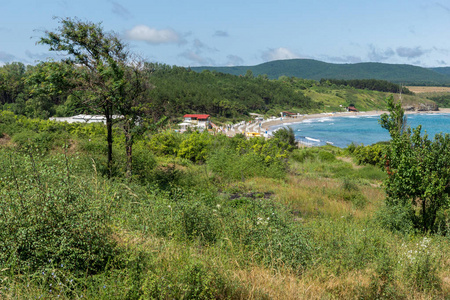 保加利亚布尔地区 Ahtopol 镇海岸线和海滩全景