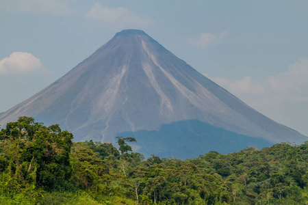 哥斯达黎加阿雷纳尔火山