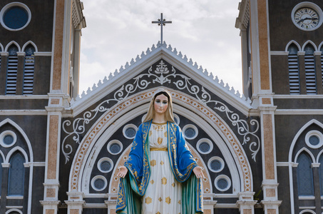 大教堂的圣母无原罪尖竹汶府,泰国圣玛利亚雕像照片
