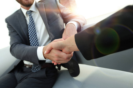 商务握手，表示祝贺或伙伴关系的概念