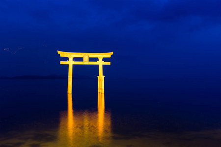 白髭神社在海