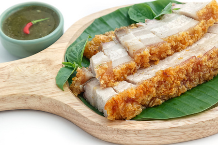 水稻脆皮猪肉图片