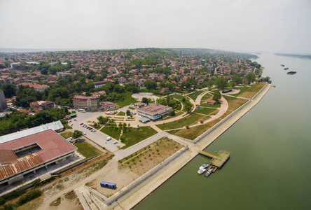 与保加利亚的 Lom 和多瑙河鸟瞰图