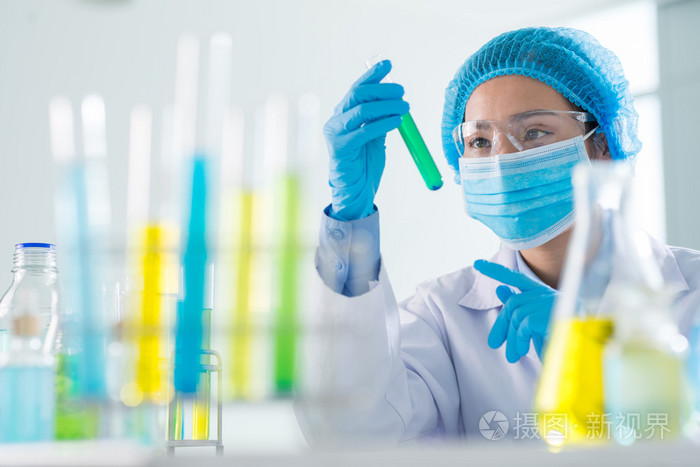 实验室工作人员化学特性分析