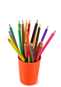 许多彩色铅笔