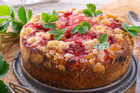 开心果草莓奶油蛋糕