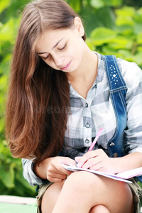 女学生户外