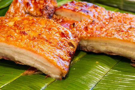 水稻脆皮猪肉图片