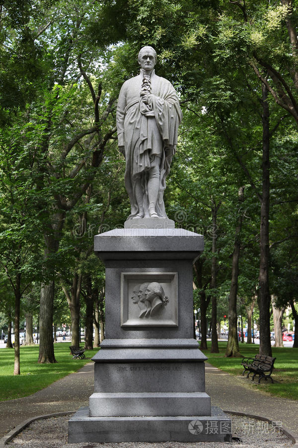 亚历山大汉密尔顿雕像图片