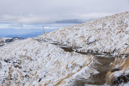 山路