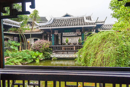 美丽的风景名胜区的公园 Shiwai 桃园，桂林，中国
