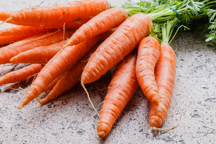新鲜熟胡萝卜