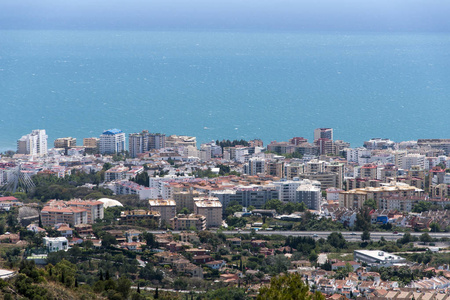 在法国安达卢西亚的海滨城市马贝亚的看法, 西班牙