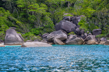 岩石, 海和蓝天自然风景