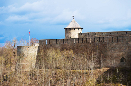 伊万格罗德堡垒。从爱沙尼亚一侧查看
