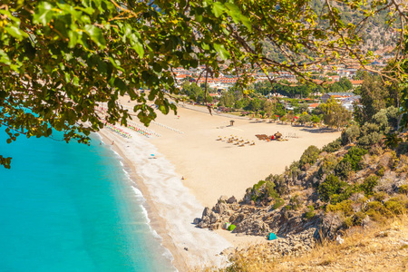 全景 Belcekiz 海滩。Oludeniz, 蓝色泻湖