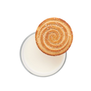 杯牛奶和饼干孤立在白色的背景
