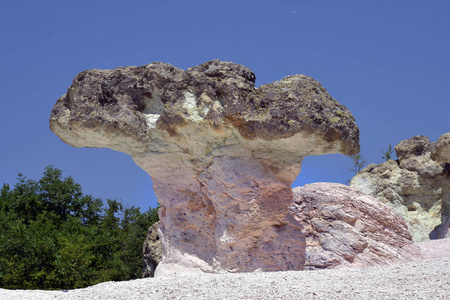 保加利亚, 自然现象岩石形成叫蘑菇岩石命名石蘑菇