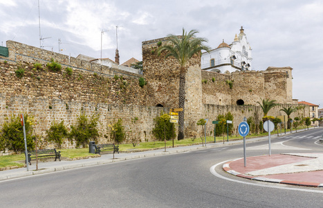 古城墙的卡塞雷斯，西班牙  普拉森西亚