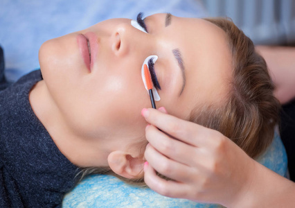 美容院卸妆图片