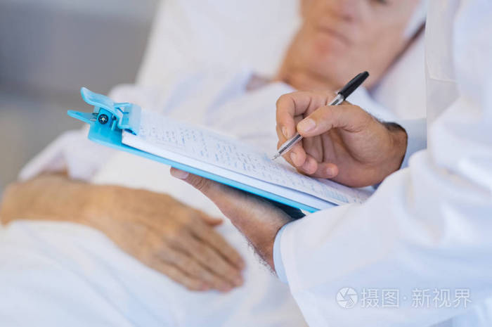 医生书写病历