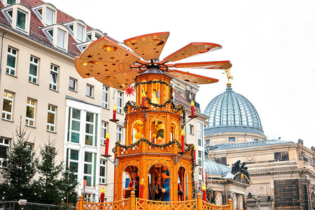 圣诞市场 Striezelmarkt。德国德累斯顿。在欧洲庆祝圣诞节