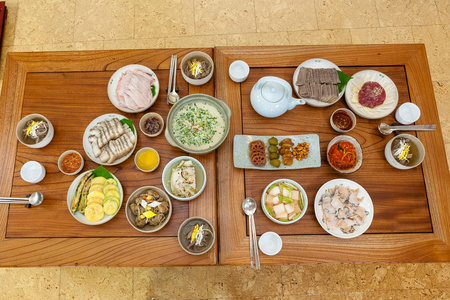 海鲜晚宴韩国传统美食晚宴照片