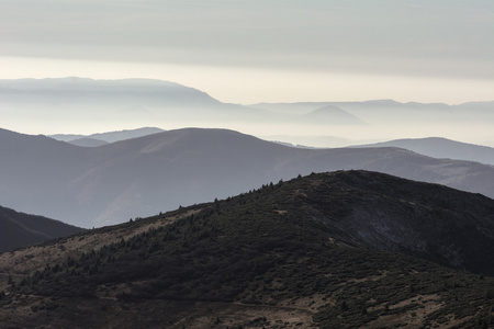 山山脊剪影图片-山山脊剪影素材-山山脊剪影插画-摄图新视界