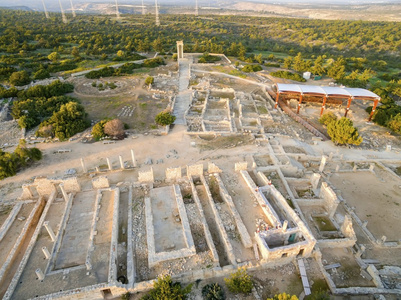 Kourion 古剧院的鸟瞰图