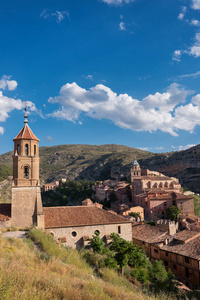 阿尔瓦拉辛, 中世纪村庄在特鲁埃尔, 西班牙