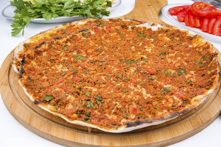 土耳其食品土耳其比萨, Lahmacun