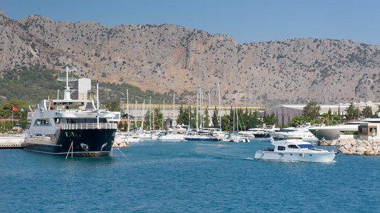 船只和游艇上的土耳其安塔利亚港口